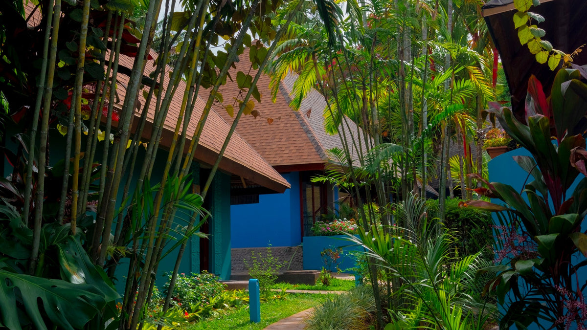 Garden path between the private spa pavilions at Xandari